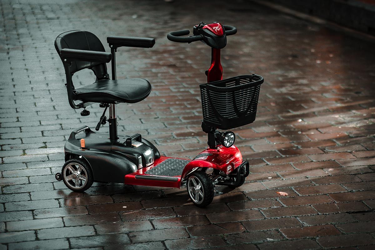 PAVEMENT LEGAL ELECTRIC MOBILITY SCOOTER – 20AH Lithium Battery