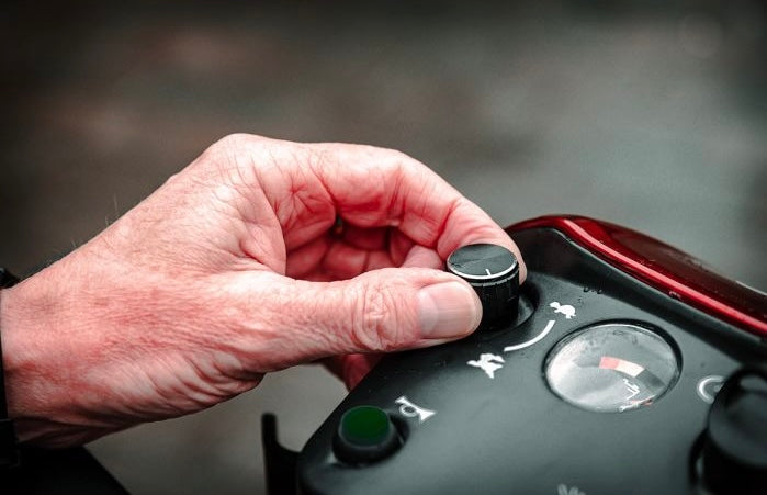 PAVEMENT LEGAL ELECTRIC MOBILITY SCOOTER – 20AH Lithium Battery